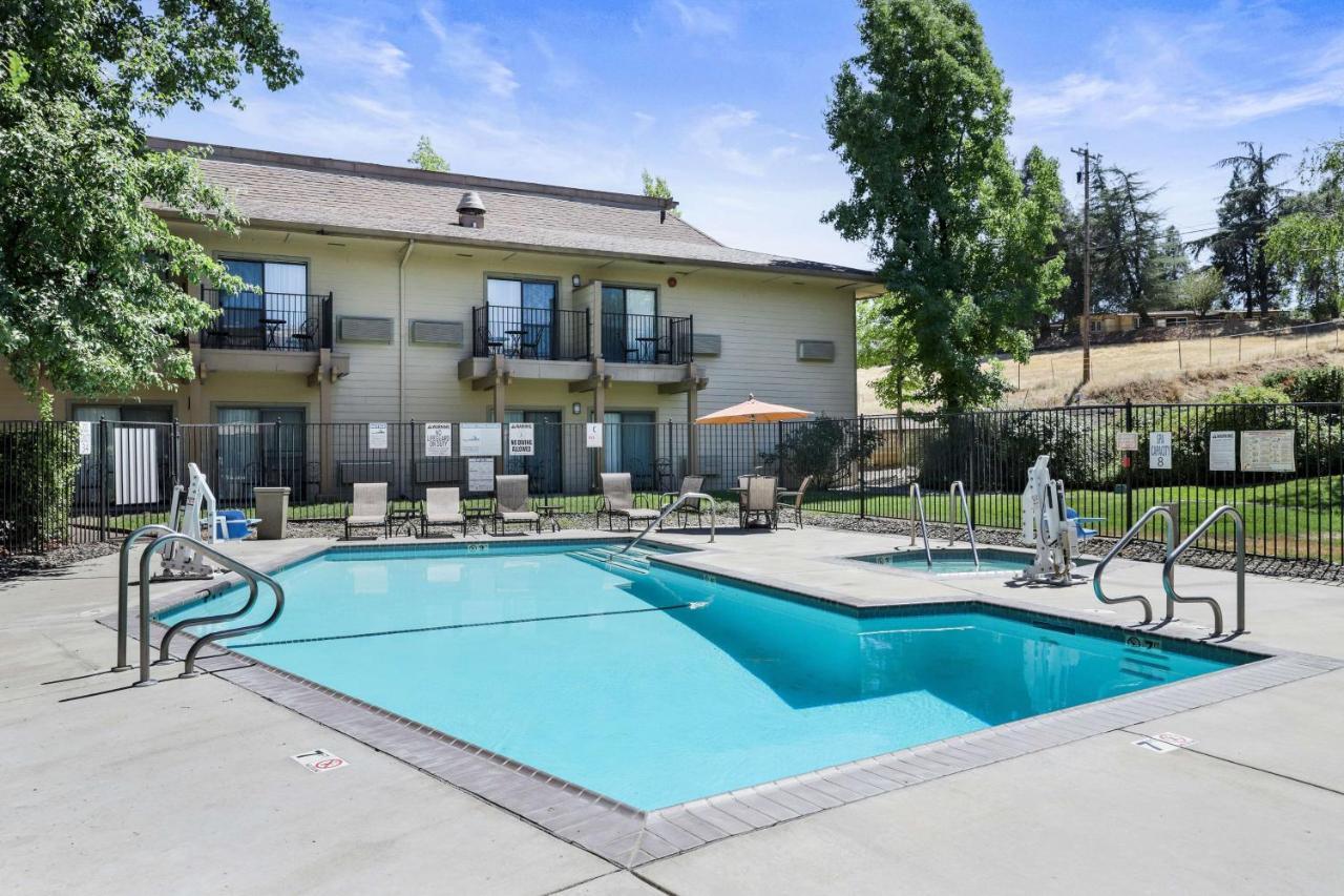 Best Western Plus Sonora Oaks Hotel And Conference Center Exteriér fotografie